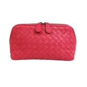 Pre-owned Leather clutches