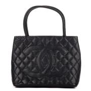 Pre-owned Leather handbags