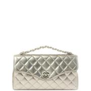 Pre-owned Fabric chanel-bags