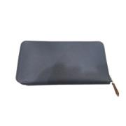 Pre-owned Leather wallets