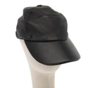 Pre-owned Leather hats