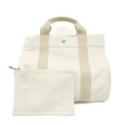 Pre-owned Canvas handbags