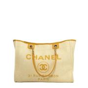 Pre-owned Canvas chanel-bags