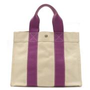 Pre-owned Canvas handbags