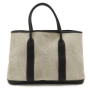 Pre-owned Canvas handbags