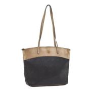 Pre-owned Canvas handbags