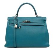 Pre-owned Leather handbags