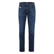 Slim Fit Jeans med Metall Detaljer