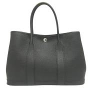 Pre-owned Leather handbags