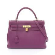 Pre-owned Leather handbags