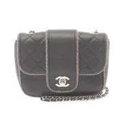 Pre-owned Leather chanel-bags