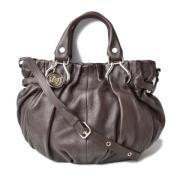 Pre-owned Leather handbags