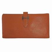 Pre-owned Leather wallets