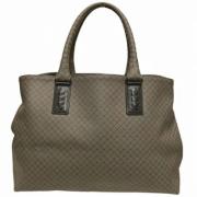 Pre-owned Leather totes