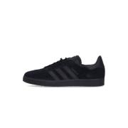 Core Black Lav Sneaker