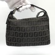 Pre-owned Leather fendi-bags