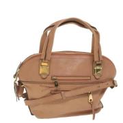 Pre-owned Leather shoulder-bags