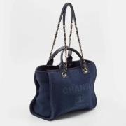 Pre-owned Canvas chanel-bags