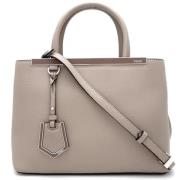 Pre-owned Leather handbags