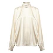 Ivory Turtleneck Sweater med knappelukking