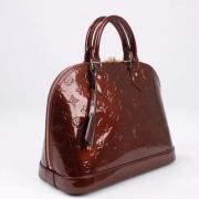 Pre-owned Leather handbags