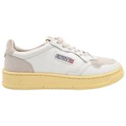 Lav Mansuede Skinn Sneakers Hvit Sand