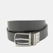 Pre-owned Leather belts