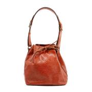 Pre-owned Leather shoulder-bags