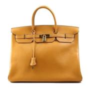 Pre-owned Leather handbags