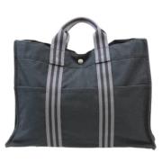 Pre-owned Canvas handbags