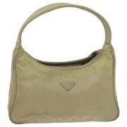 Pre-owned Nylon handbags