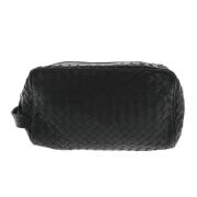 Pre-owned Leather clutches