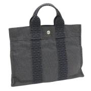 Pre-owned Canvas handbags