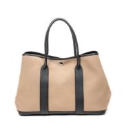 Pre-owned Canvas handbags