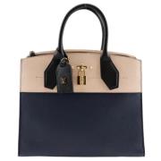 Pre-owned Leather handbags