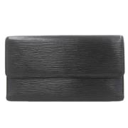 Pre-owned Leather wallets