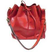 Pre-owned Leather shoulder-bags