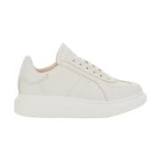 Hvite Logo Patch Skinn Sneakers Kvinne