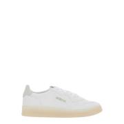 Medalist White Low Top Sneakers