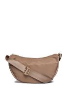 Abby Halfmoon Bag Rumpetaske Veske Beige Noella