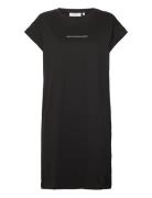 Mschalvidera Organic Small Logo Dress Knelang Kjole Black MSCH Copenha...