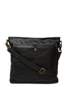 Easton Big Bags Crossbody Bags Black RE:DESIGNED EST 2003