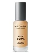 Skin Equal Foundation Foundation Sminke MÁDARA