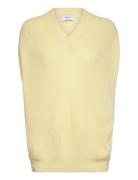 Esther Slipover Vests Knitted Vests Yellow Makia