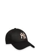 League Essential 9Forty Neyya Accessories Headwear Caps Black New Era