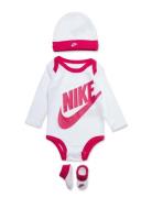 C1-Bodysuit+Hat+Bootie Langermet Bodysuit Pink Nike