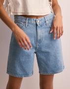 Calvin Klein Jeans - Blå - Bermuda Mom Short