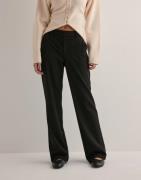 Vero Moda - Svart - Vmmaya Mw Straight Solid Pant Noos