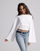 Nelly - Hvit - Wide Sleeve LS Top