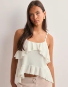 Nelly - Hvit - Cute Flounce Strap Top